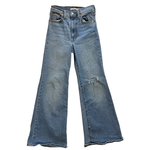 Levi's Ribcage Bell Jeans Distressed Medium Wash Women's Size 25 - Picture 1 of 14